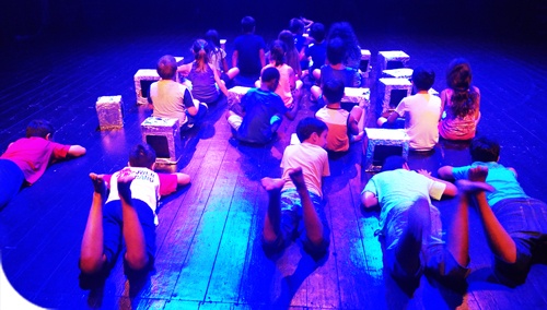 DALLA TERRA ALLA LUNA